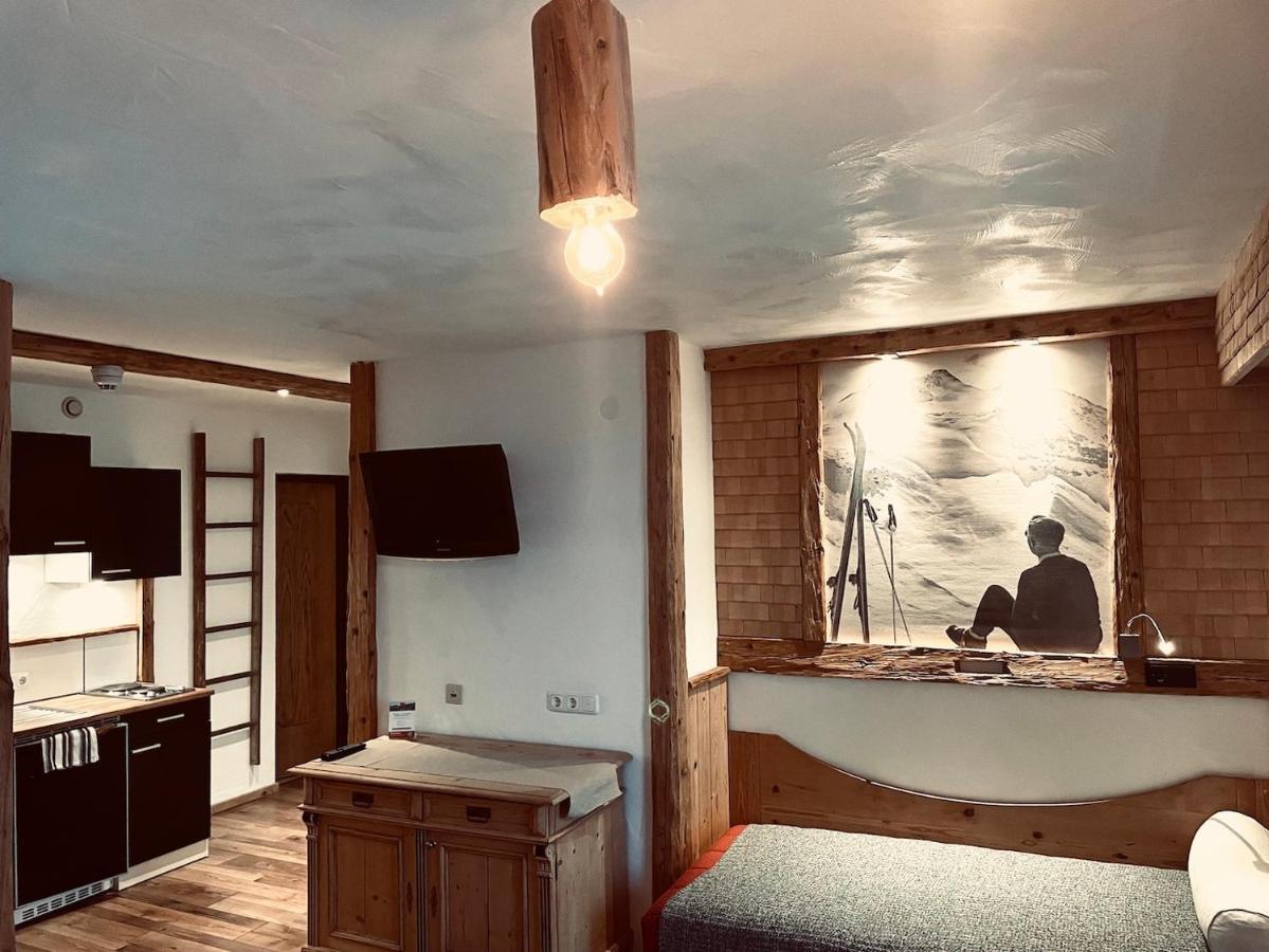 Pension Kreuzeck - Dein Gluecksplatz Am Lech ไวเซนบาค อัม เลค ภายนอก รูปภาพ