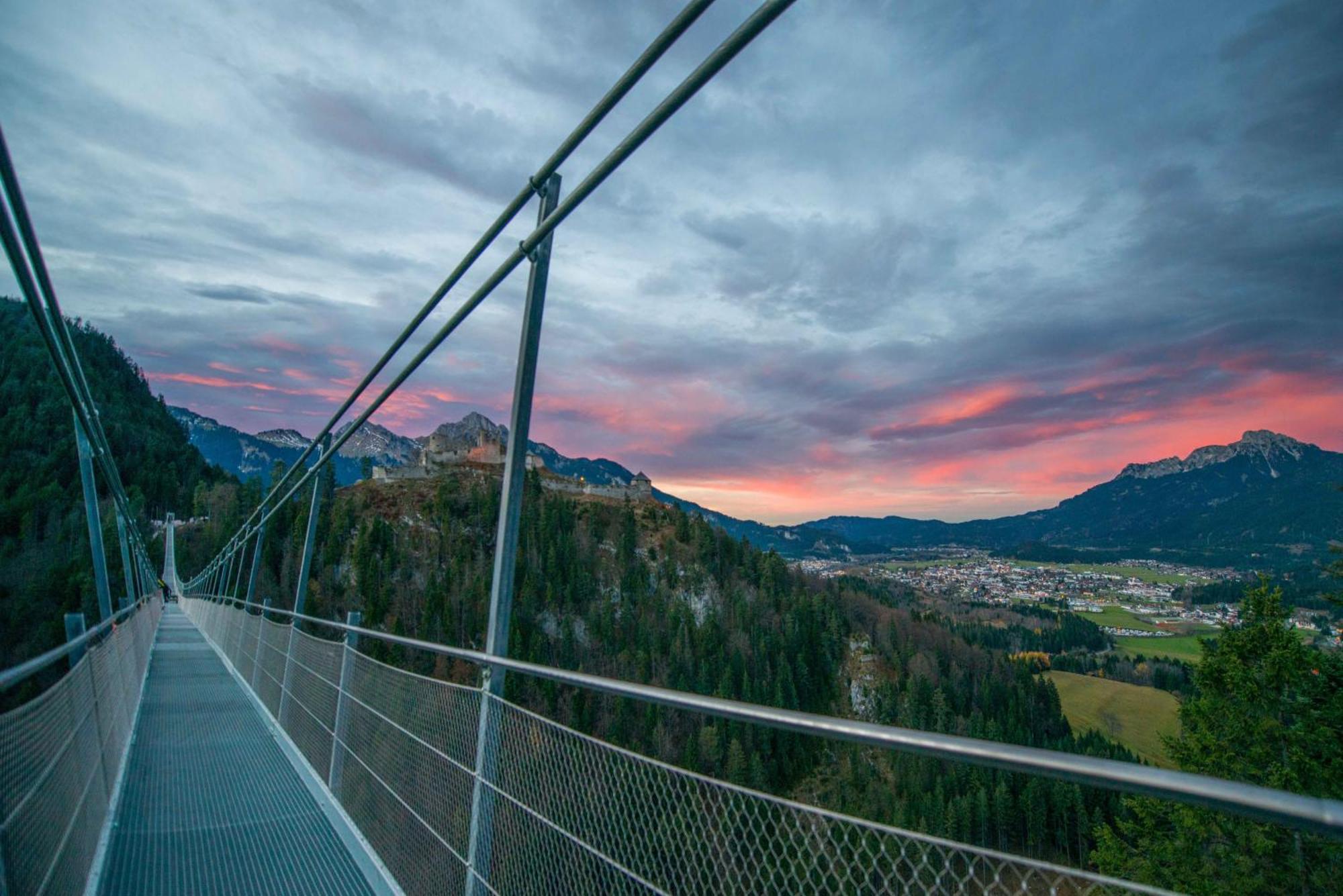 Pension Kreuzeck - Dein Gluecksplatz Am Lech ไวเซนบาค อัม เลค ภายนอก รูปภาพ